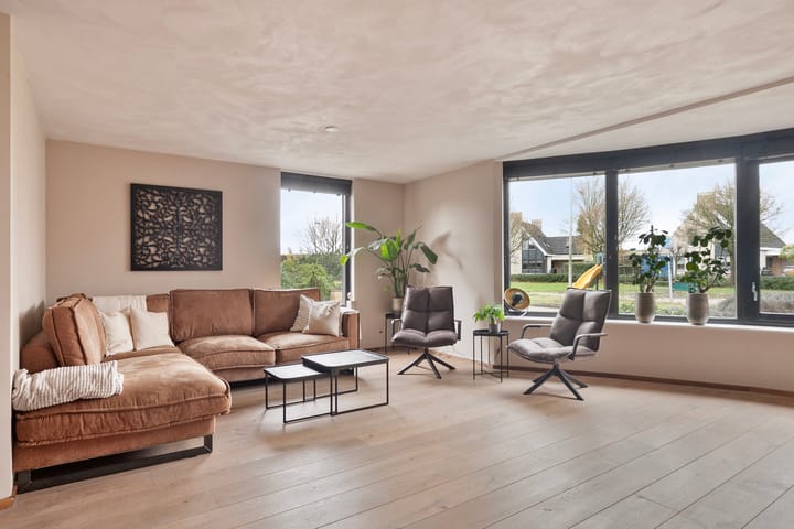 Foto 2 van De Parelvissers 59