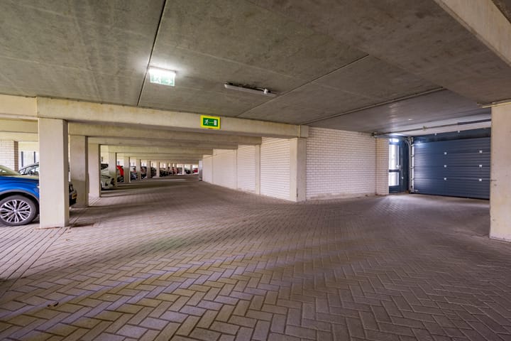 Foto 17 van De Zeilmakerij 19