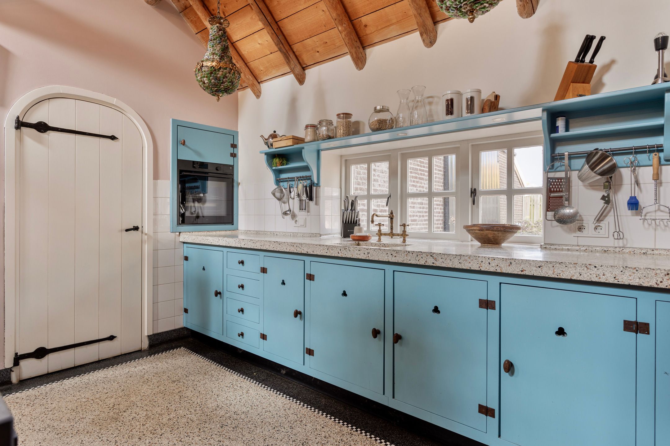 Photo 24 of Kameren 8