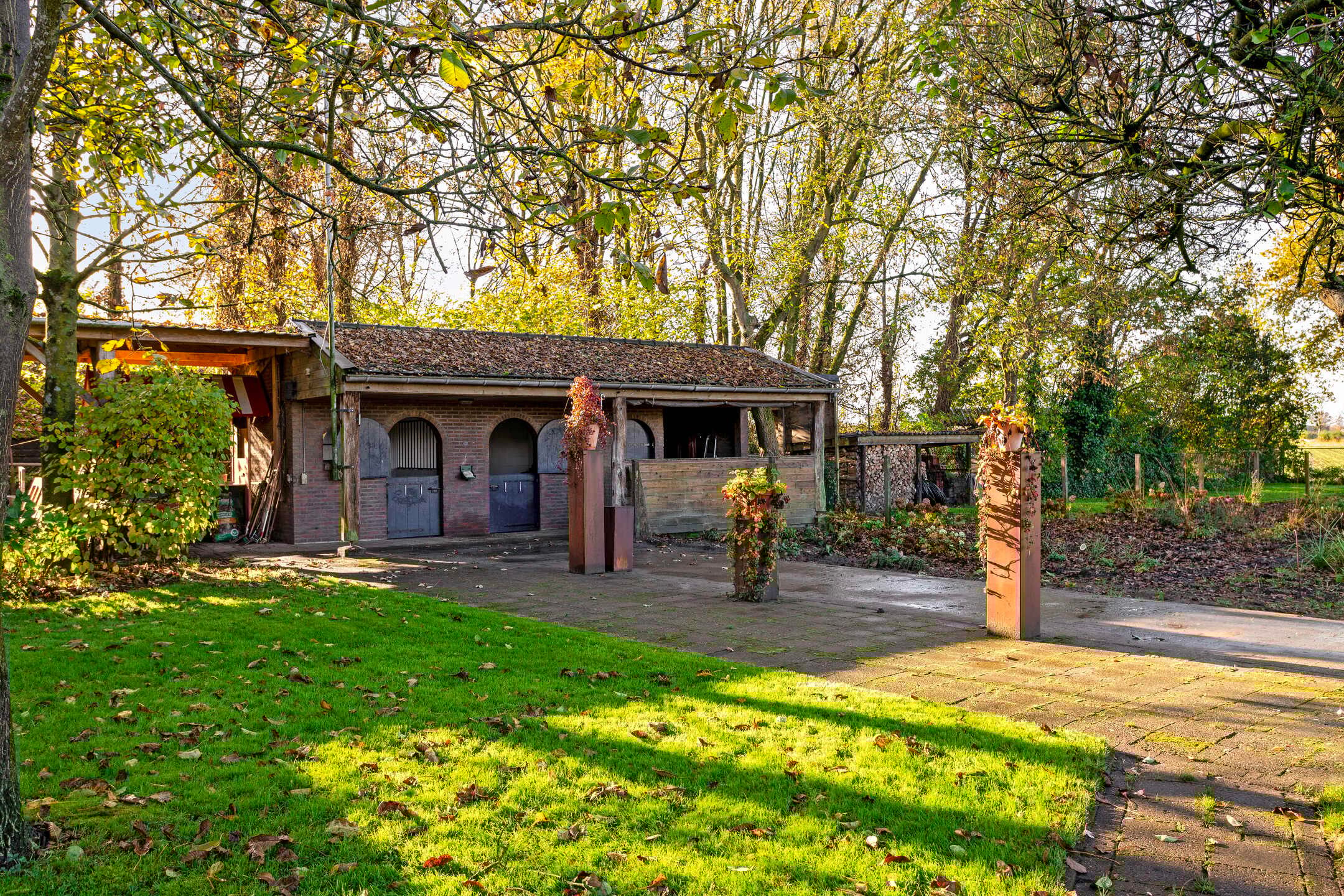 Photo 48 of Kameren 8