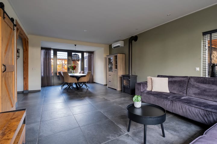 Foto 11 van Korhoenlaan 3