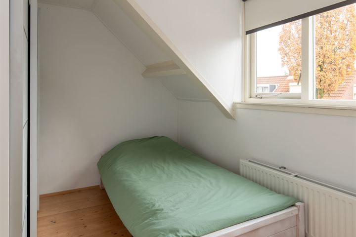 View photo 21 of Zuiderstraat 32