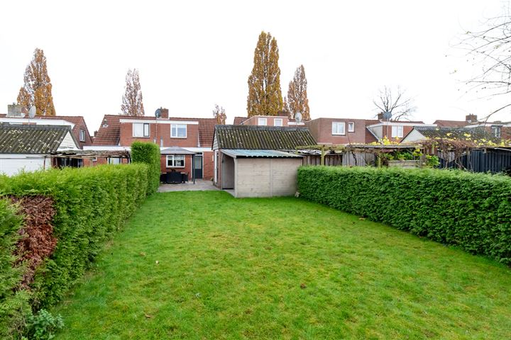 View photo 32 of Zuiderstraat 32