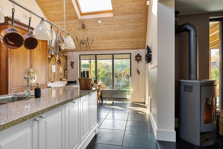 Foto 16 van Schoolstraat 18