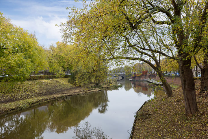 Bekijk foto 34 van Vughterstraat 138