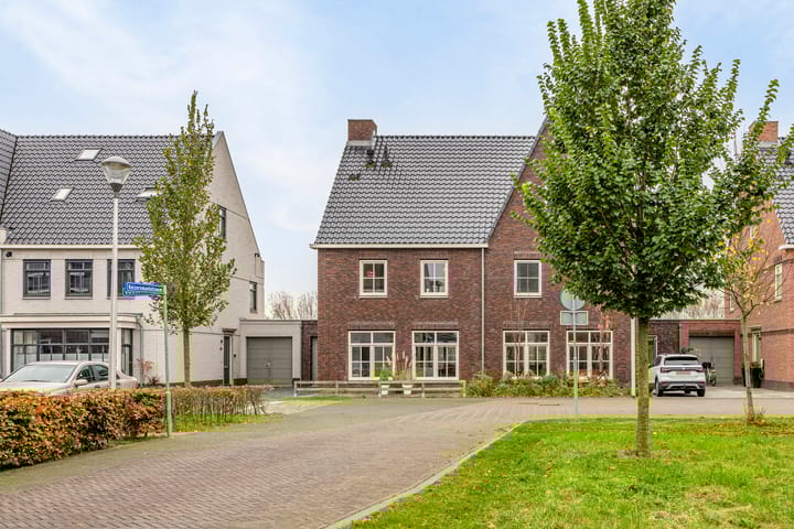 Foto 5 van Vossenzoom 275