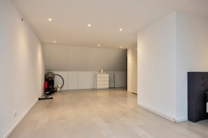 Foto 29 van Vossenzoom 275