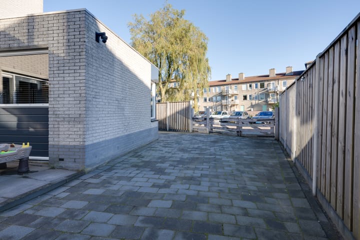 Foto 30 van Else Mauhsstraat 13