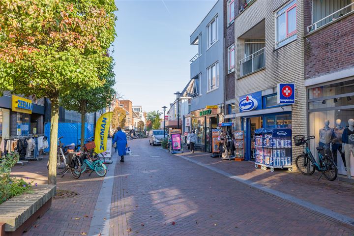 Bekijk foto 30 van Middenstraat 2-G