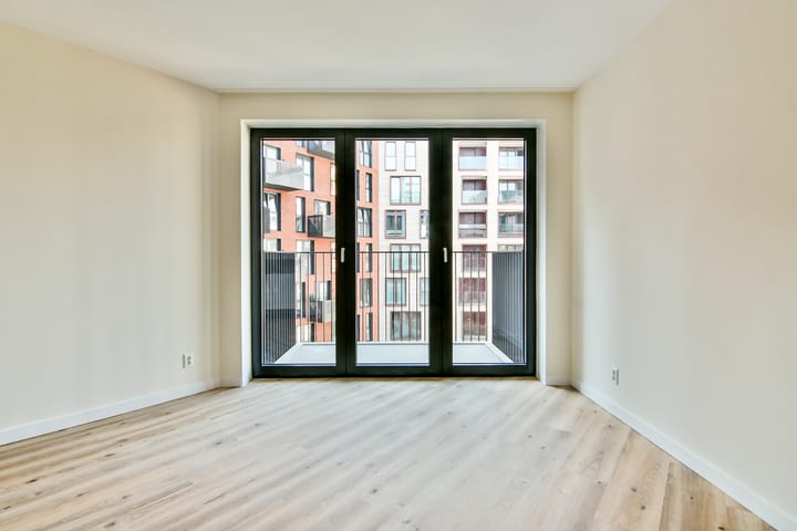 Foto 28 van Niemeyerstraat 62