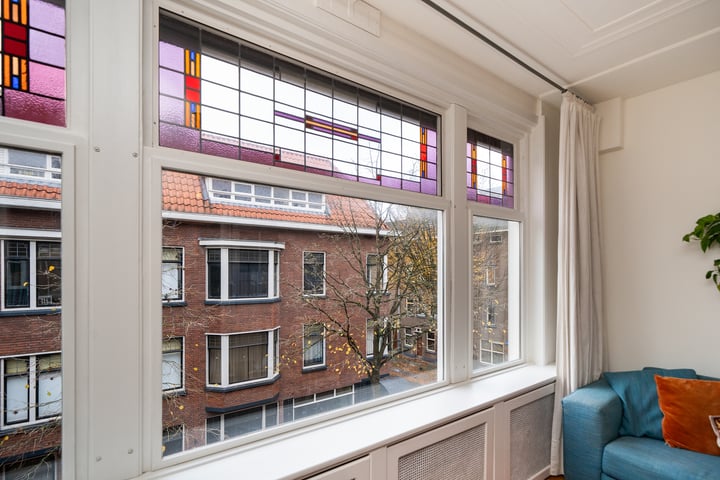 View photo 8 of Heemskerkstraat 58-A02