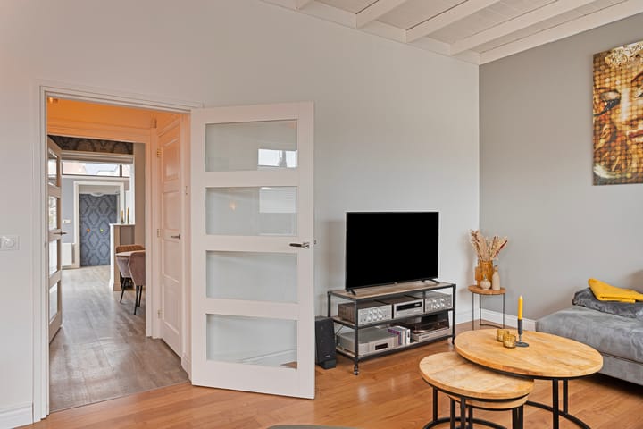 Foto 11 van Parallelweg 7