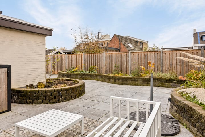 Foto 24 van Parallelweg 7