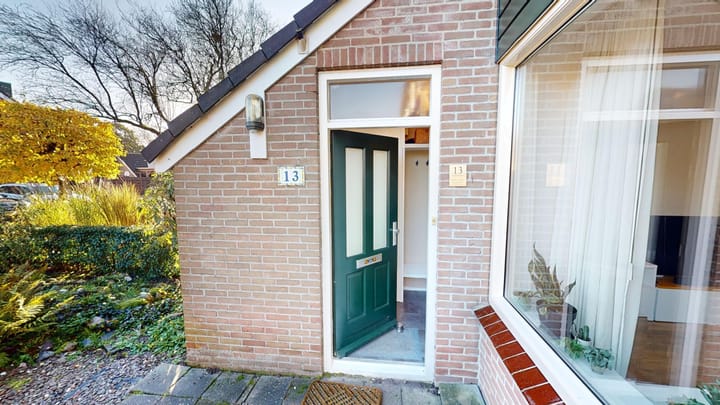 Foto 8 van Duiker 13