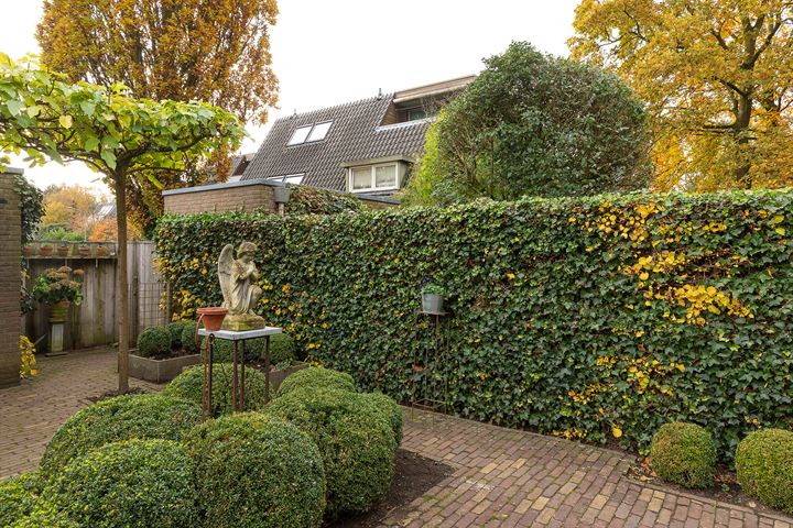 View photo 25 of Van Gelderlaan 28