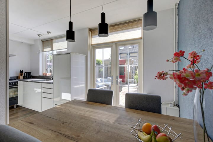 Foto 3 van Steur 124