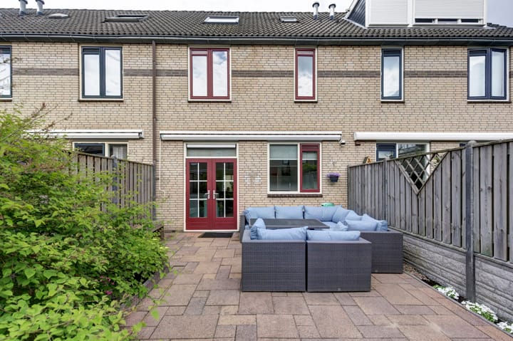 Foto 8 van Steur 124