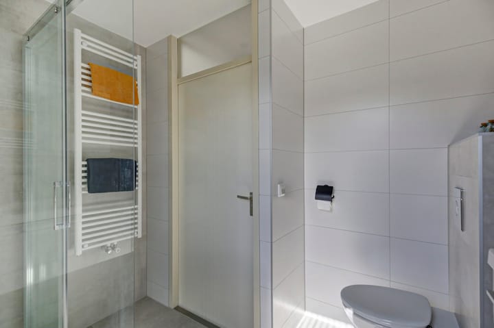 Foto 12 van Steur 124