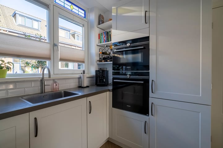 Foto 14 van Van Bemmelstraat 71