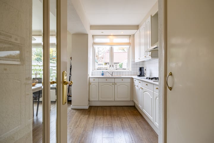 Foto 14 van Breukenweg 4