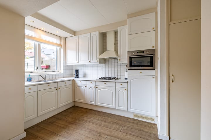 Foto 16 van Breukenweg 4