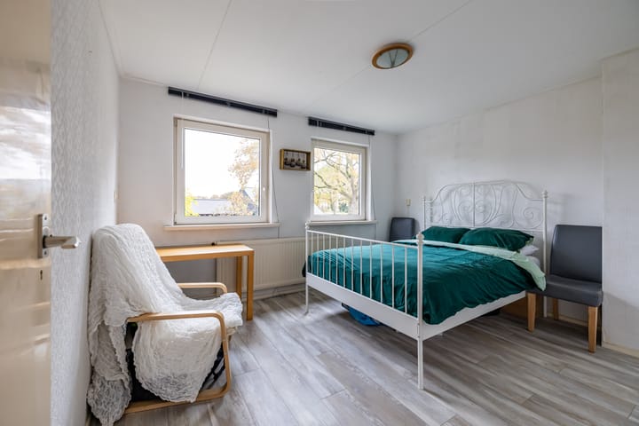 Foto 34 van Breukenweg 4