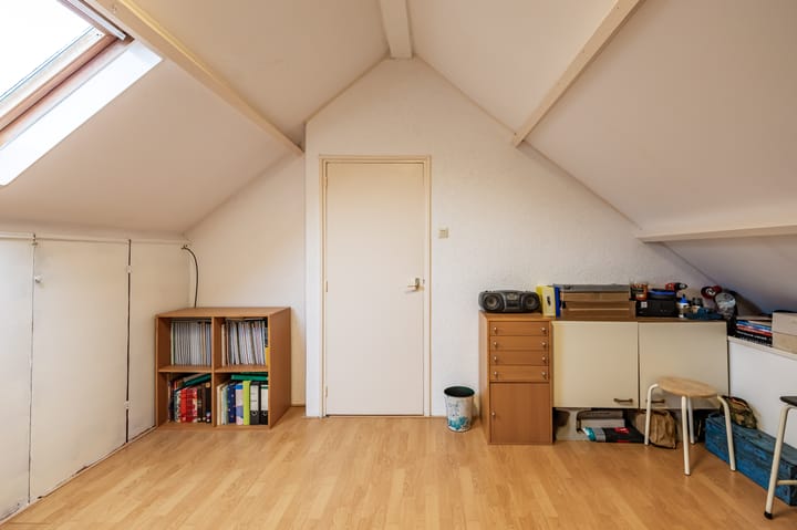 Foto 37 van Breukenweg 4