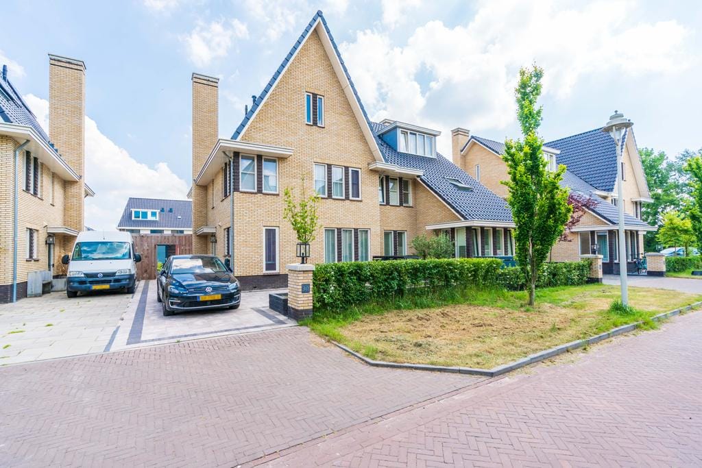 Foto 1 van Abdis Evastraat 30