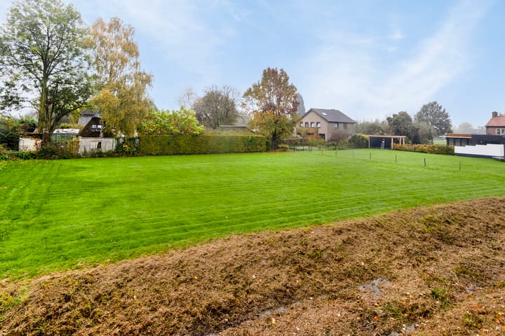 Photo 6 of Haselcamp 6