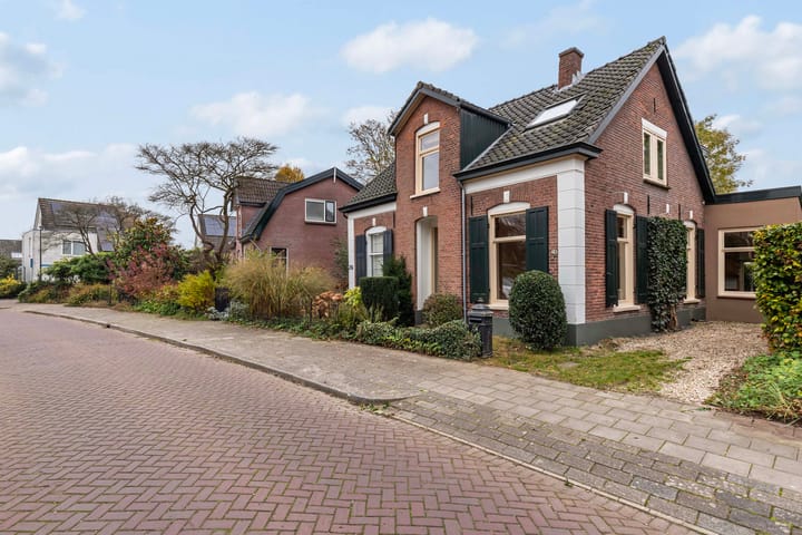 Foto 2 van Hogeweg 24