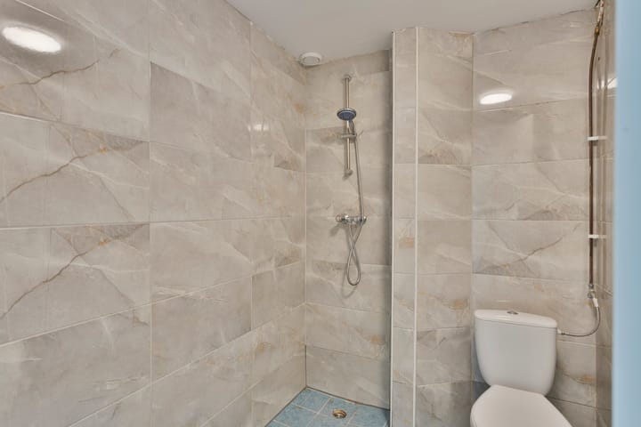 Foto 16 van Driekoningenstraat 12-2