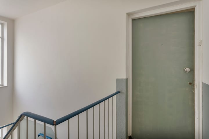 Foto 19 van Driekoningenstraat 12-2