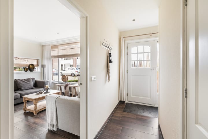 Foto 5 van Bernhardstraat 7