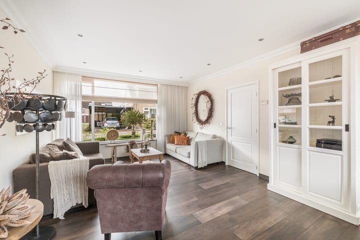 Foto 7 van Bernhardstraat 7