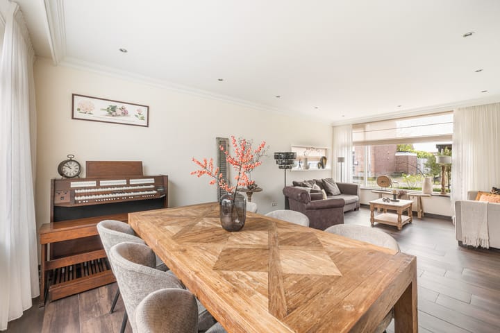 Foto 8 van Bernhardstraat 7