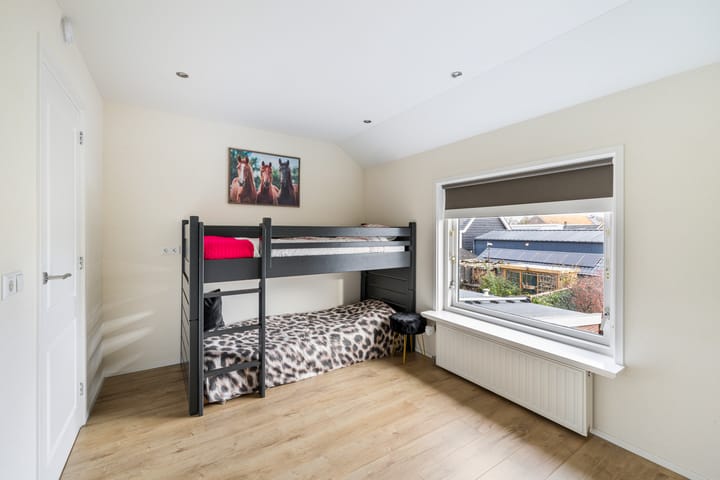 Foto 18 van Bernhardstraat 7