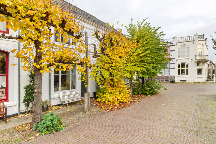 View photo 9 of Eigenhaardstraat 47