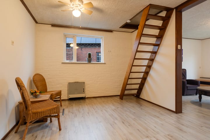 Foto 16 van J.R. Kloostermanstrjitte 2