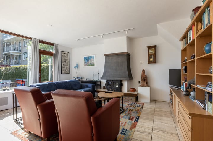 Foto 13 van Leliestraat 2