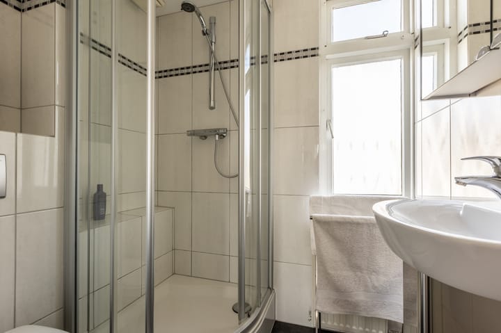 Foto 27 van Leliestraat 2