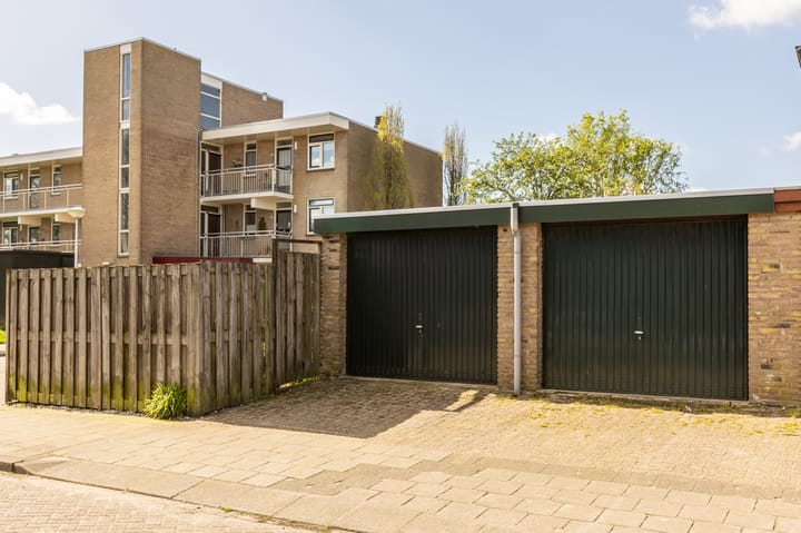 Foto 43 van Leliestraat 2