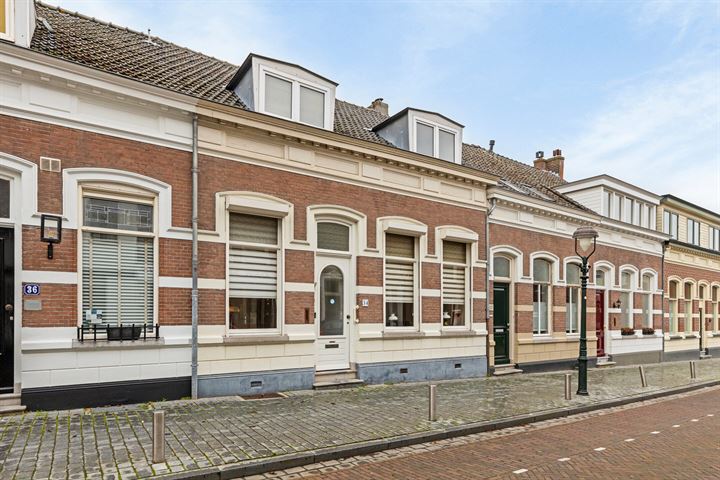 Bekijk foto 25 van Kloosterstraat 34