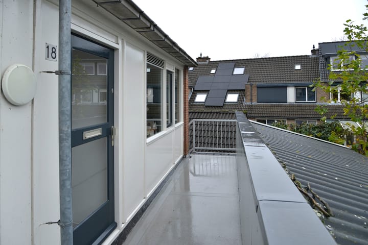 Foto 2 van Spaanderbank 18