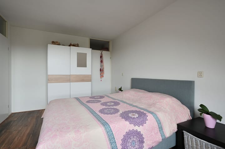 Foto 10 van Spaanderbank 18