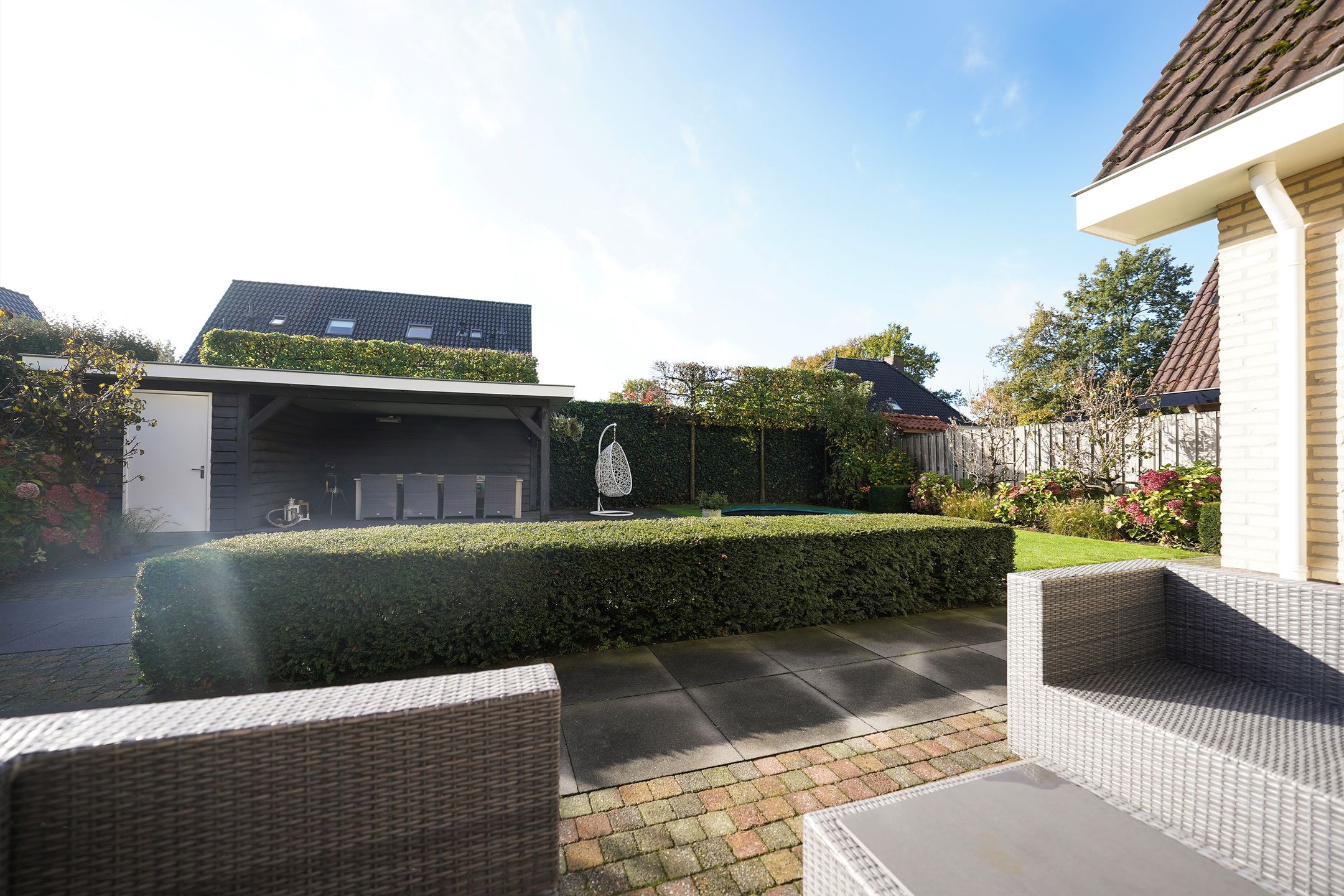 Foto 27 van Mennestraat 75