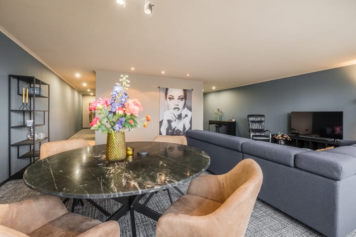 Foto 15 van Stationsplein 84