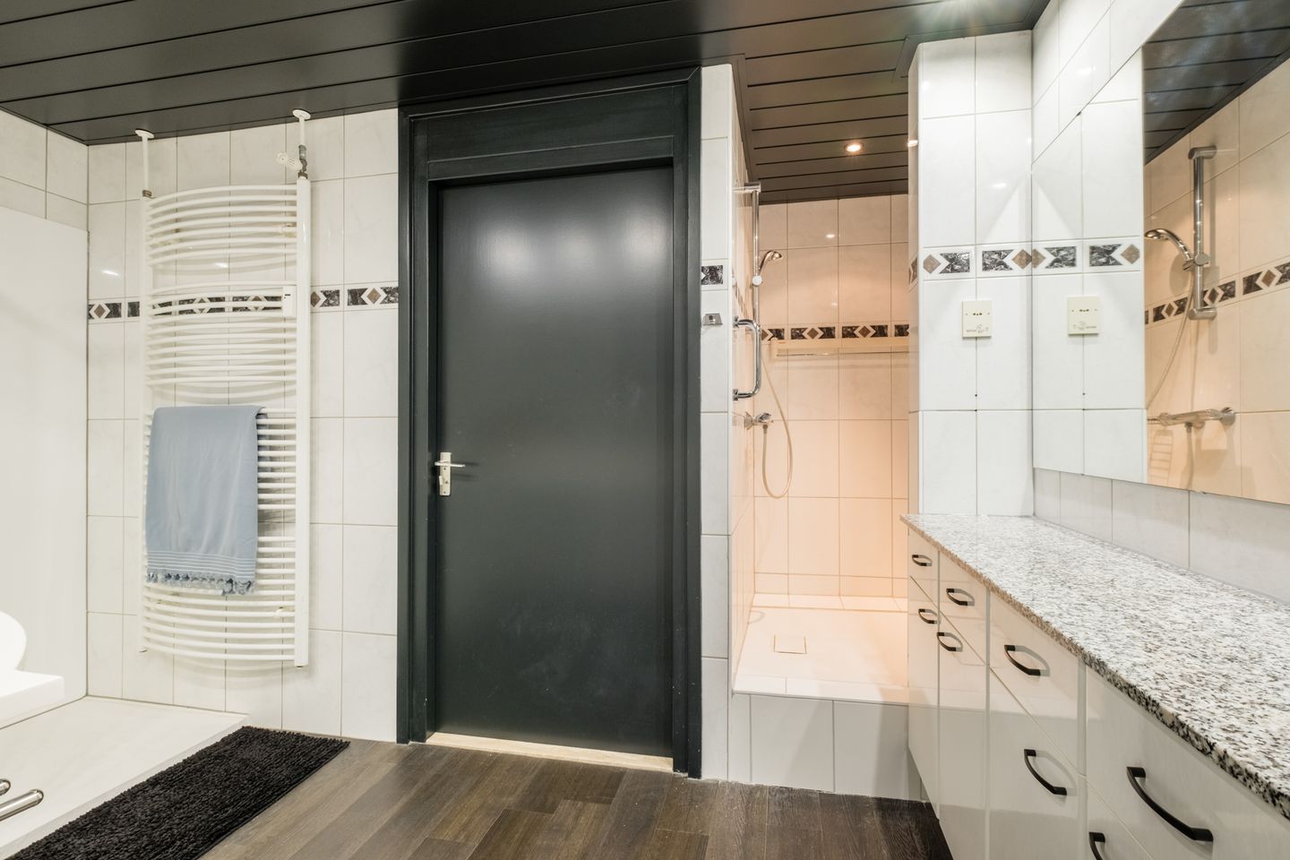 Photo 25 of Stationsplein 84