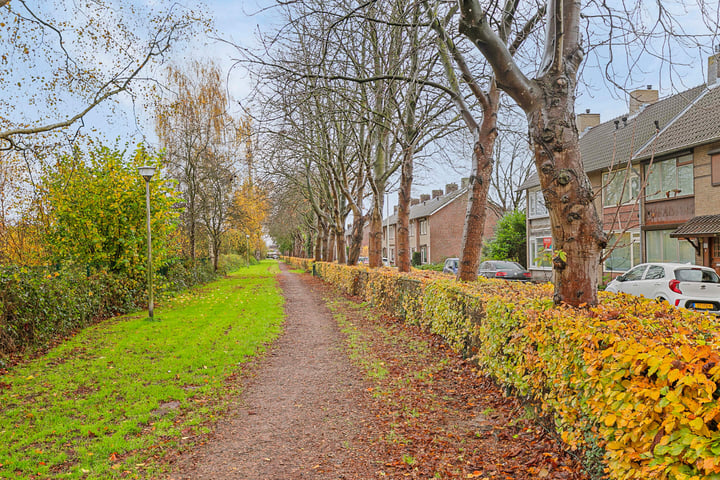 Bekijk foto 37 van Duinkerkelaan 71