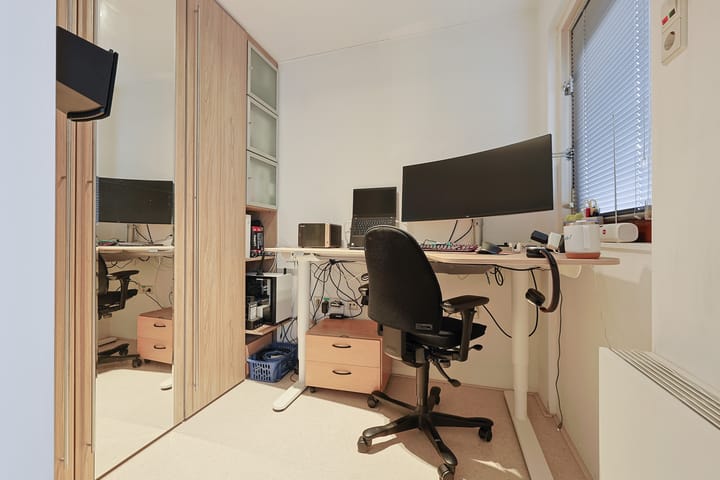 Foto 30 van Papegaaistraat 38