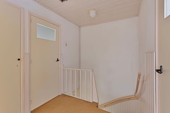 Foto 12 van Helmkruidstraat 22